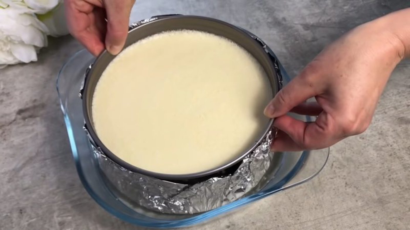 Cheesecake with condensed milk and cream cheese - recipe