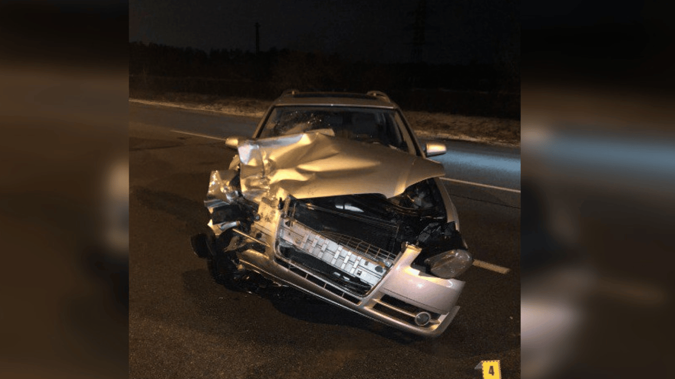 ДТП в Киеве 23 декабря - пьяный водитель врезался в другое авто