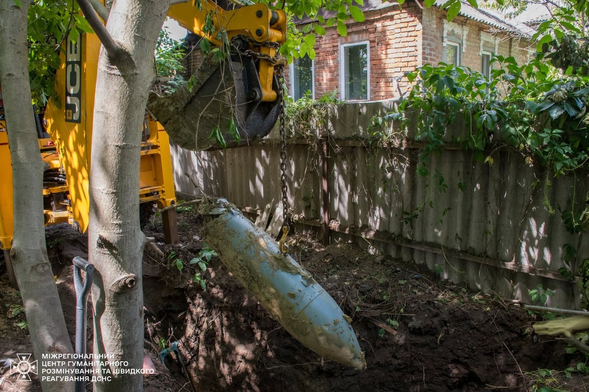 У подівір'ї на Харківщині знайшли ФАБ