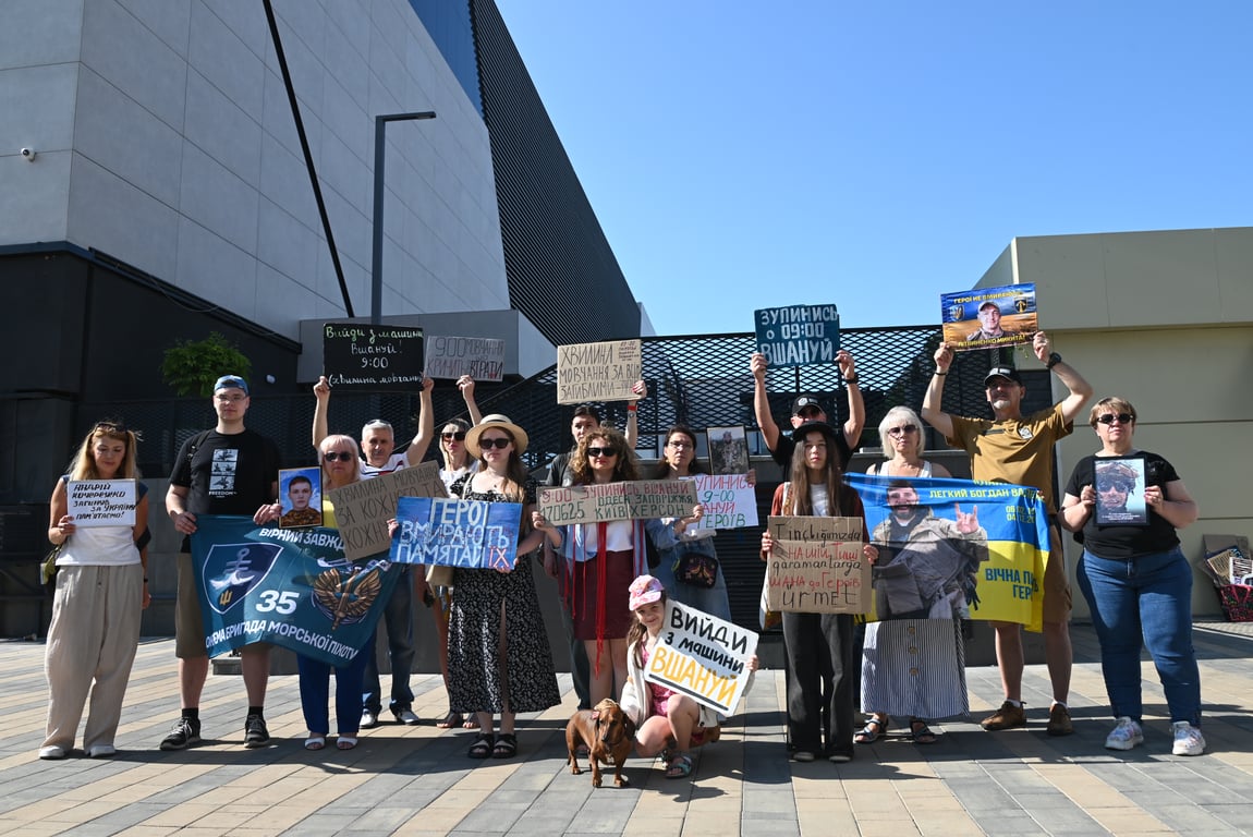 В Одессе напомнили водителям о минуте молчания по погибшим (фото) - фото 7