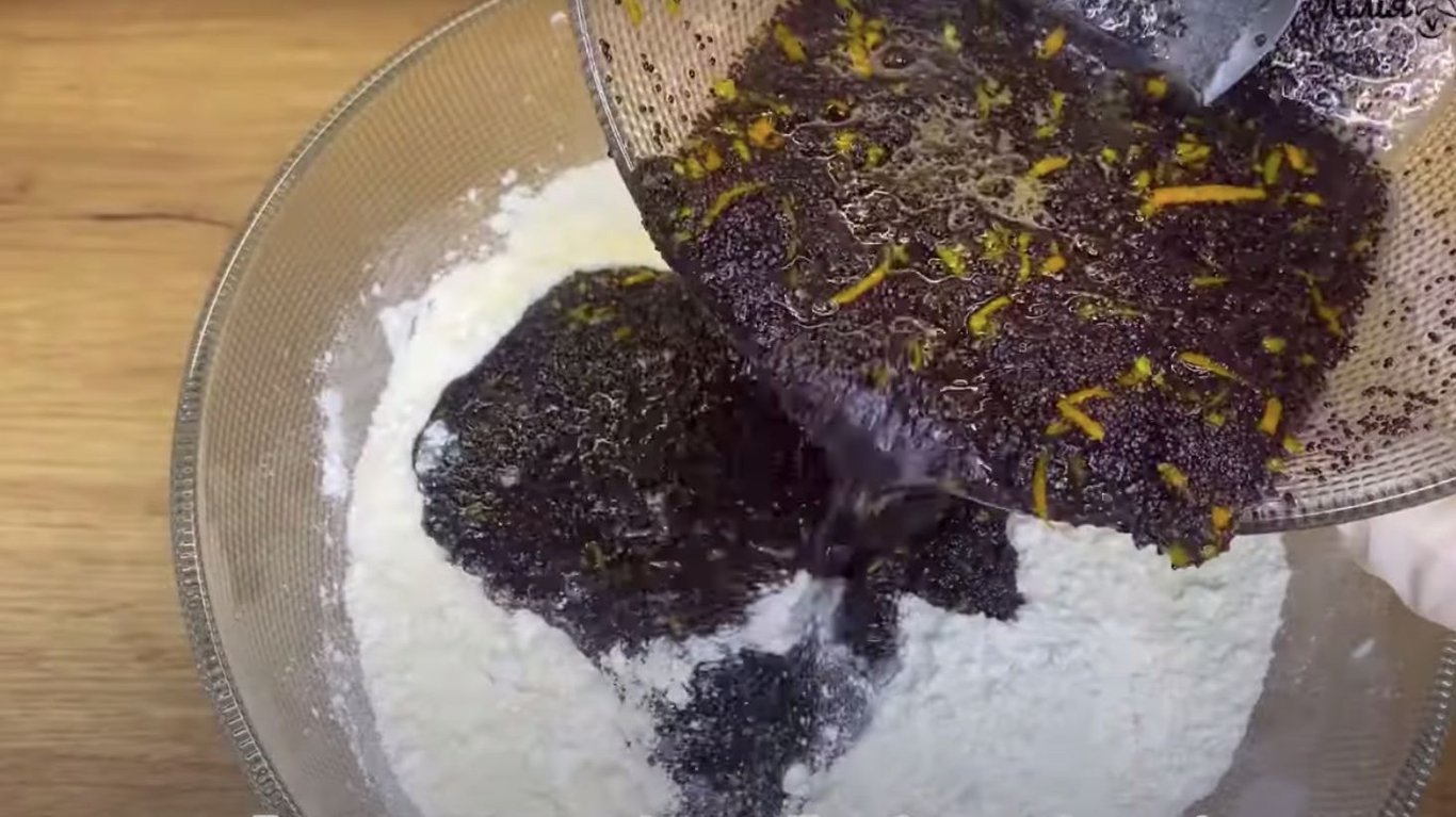 як приготувати пісний пиріг з маком 