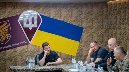 На Сумщине Зеленский провел совещание с Сырским и Шмыгалем - 285x160