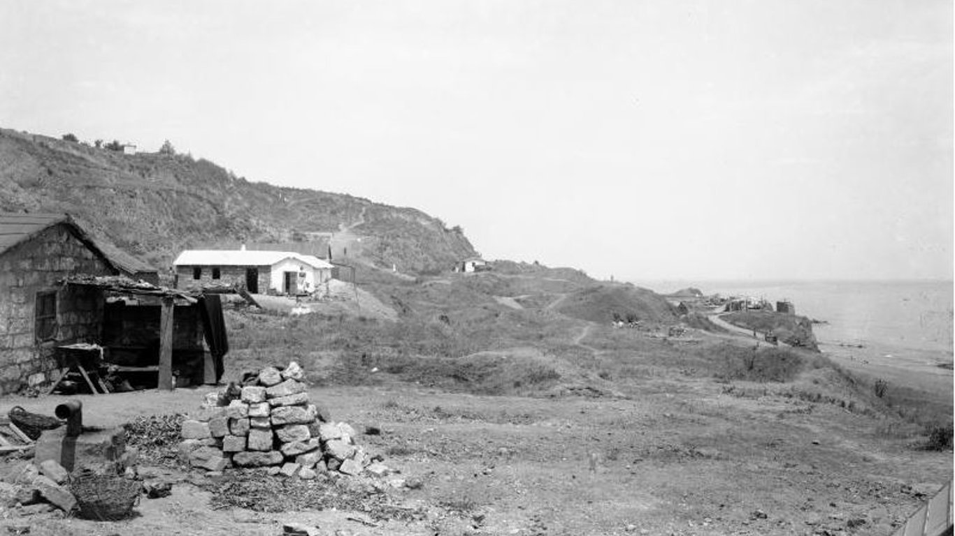 11 станція Великого Фонтану — історичні кадри узбережжя