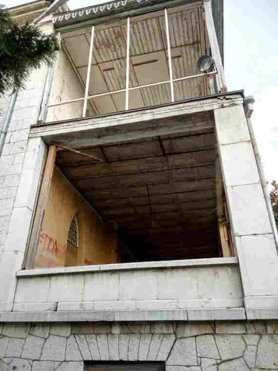 Росіяни псують культурну спадщину України в Криму - фото 2