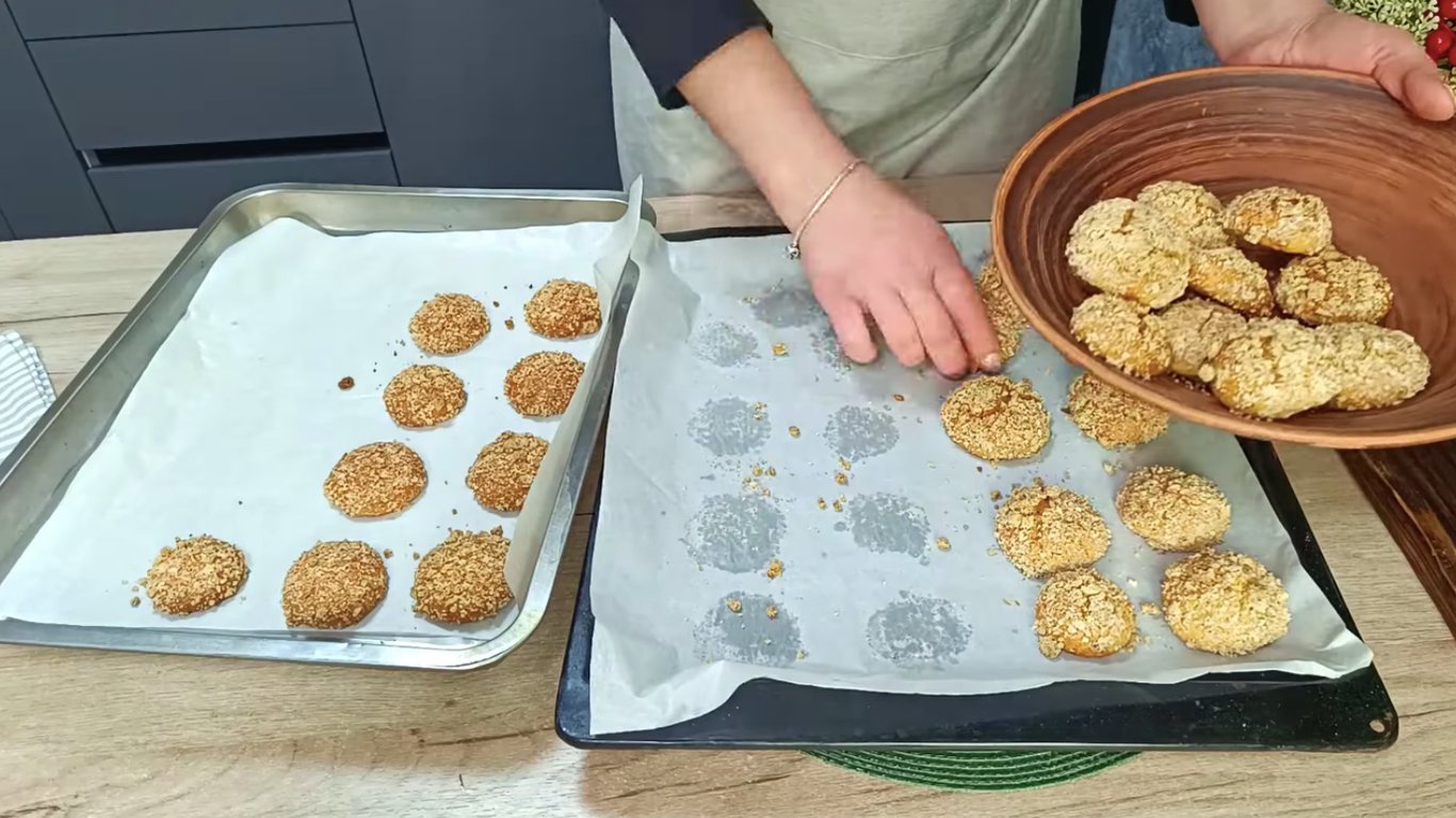 бюджетний рецепт печива з горіхами та медом