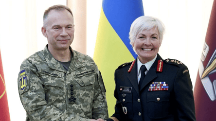 Сырский обсудил ситуацию на фронте с генералом армии Канады - 285x160