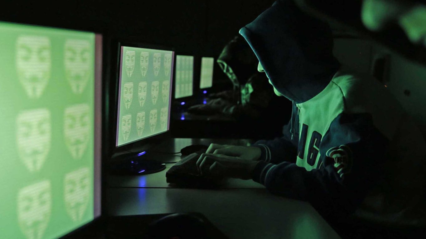 Хакери отримали доступ до 630 тис. електронних адрес у міністерствах юстиції та оборони США