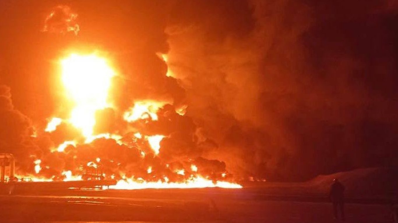 Возгорание на промышленном объекте на Полтавщине — в ОВА рассказали о ликвидации пожара
