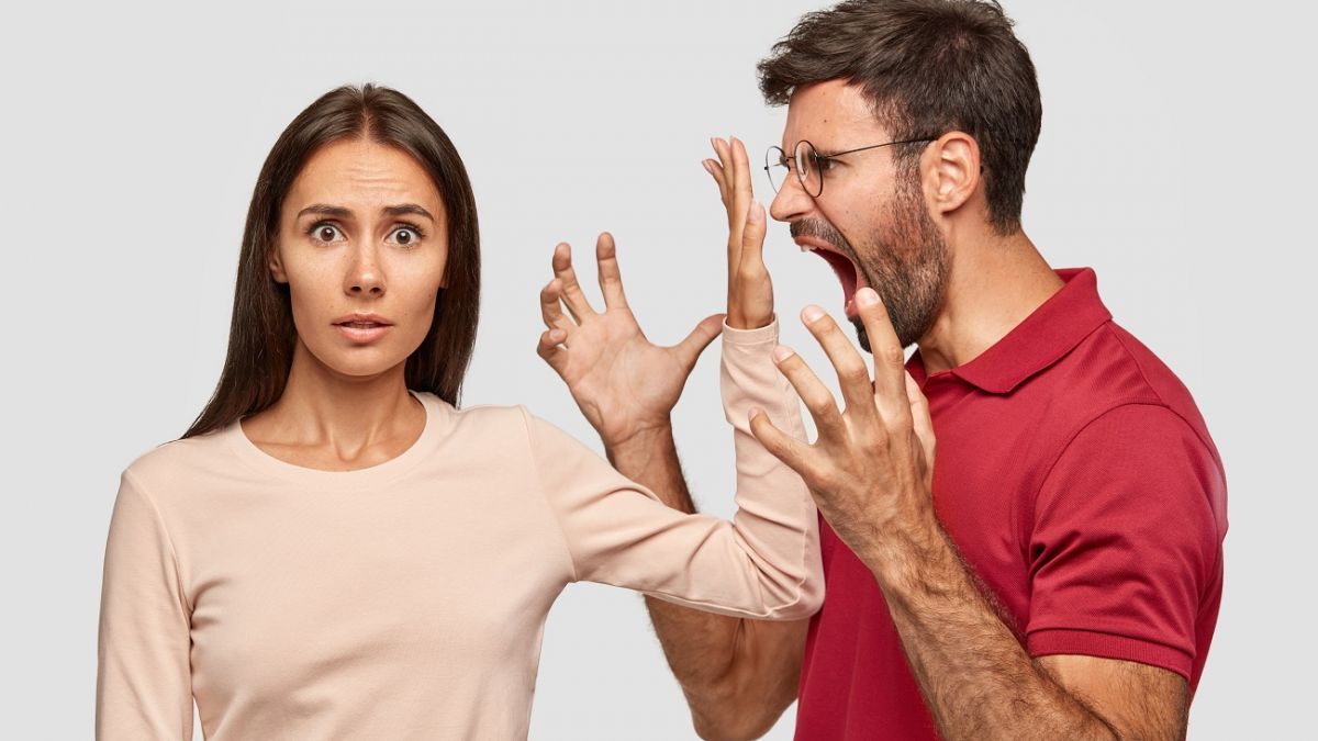 Чому красиві жінки залишаються самотніми