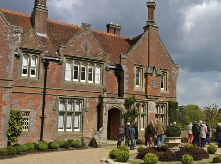 Поместье Джонни Депп: в чем уникальность дома звезды (фото) - фото 2