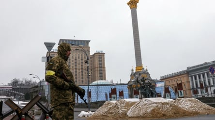 В Киеве прозвучала серия мощных взрывов - 285x160