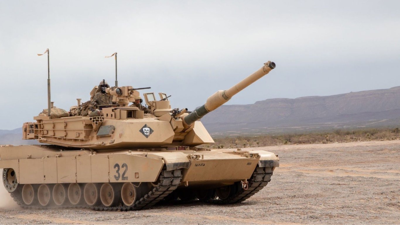В Германии начались учения украинских военных на танках Abrams