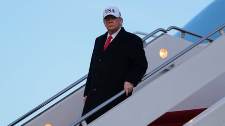 Трамп чекає підтверджений звіт про масові вбивства в Ірані - 285x160