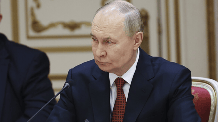 У Путина отреагировали на слив в СМИ разговора Ушакова и Уиткоффа - 290x166