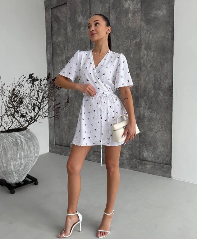 Сукня, що підходить майже кожній фігурі