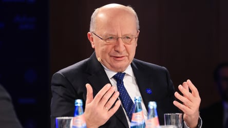 У ЄС закликають не чекати мирних планів США щодо України - 290x166