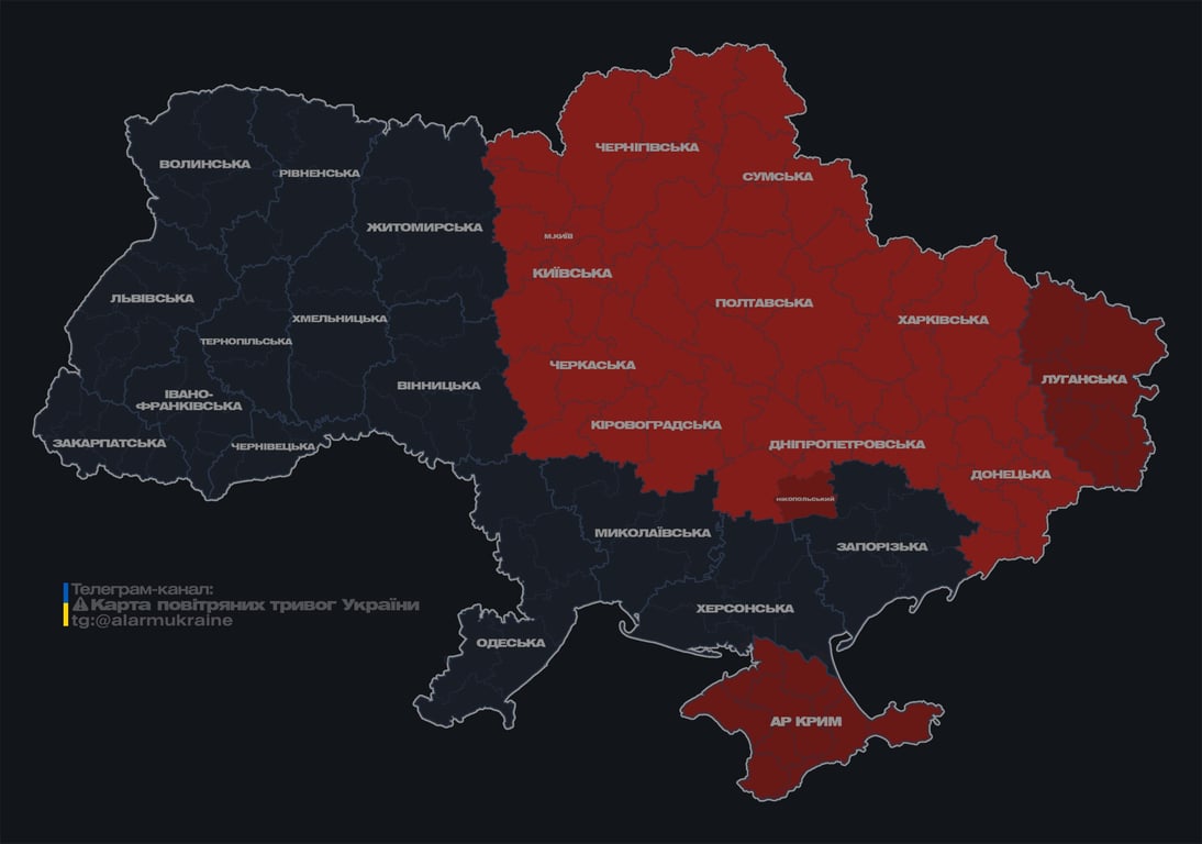 В Киеве слышны взрывы — в пригороде работает ПВО - фото 1