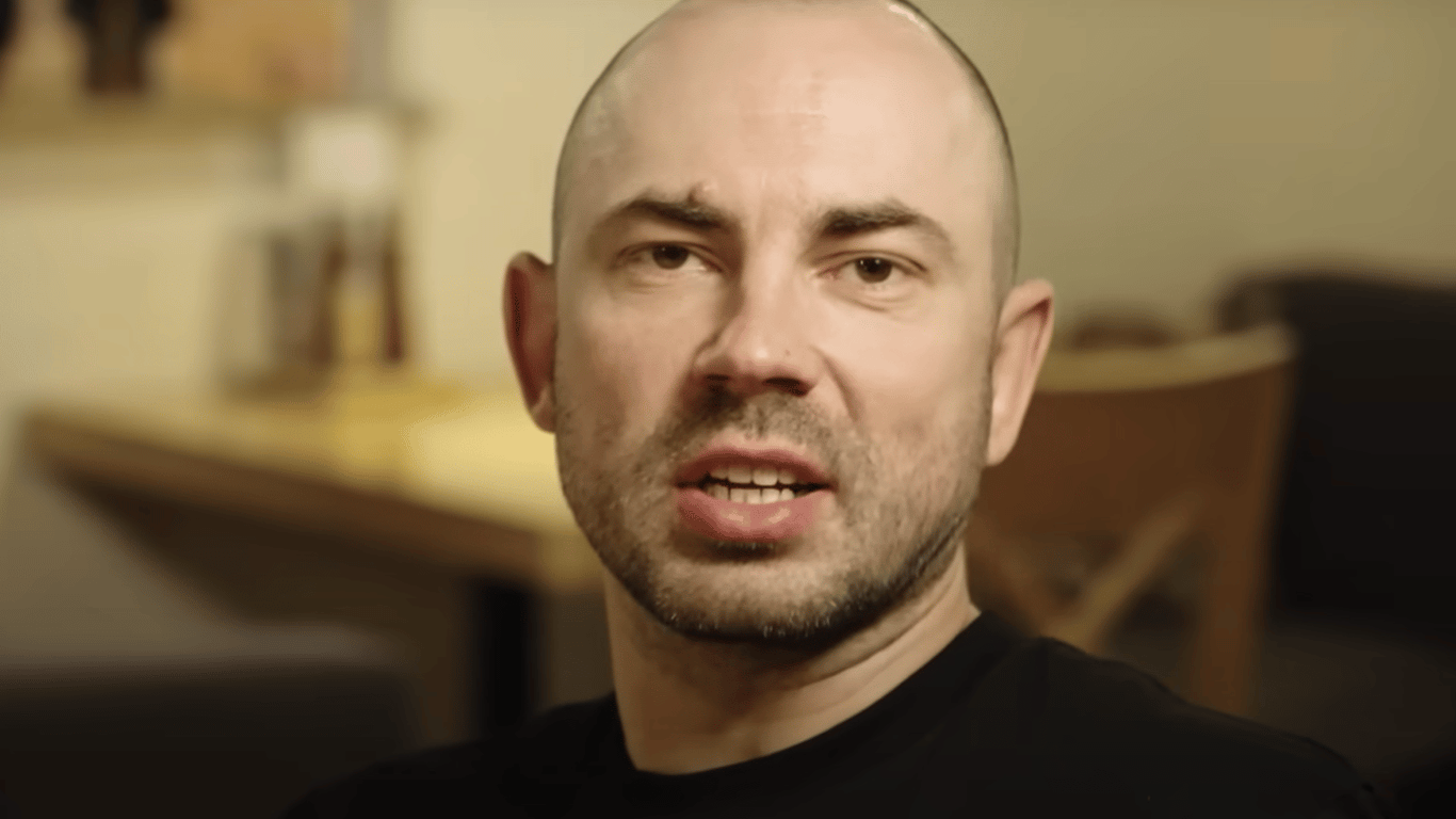 Андрей Бедняков захейтил лидера российской группы Звери – эмоциональное обращение