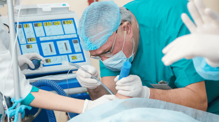 "Азов" в поисках анестезиологов — сколько готовы платить - 290x160