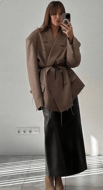 Широкі плечі в піджаках мають оригінальний вигляд