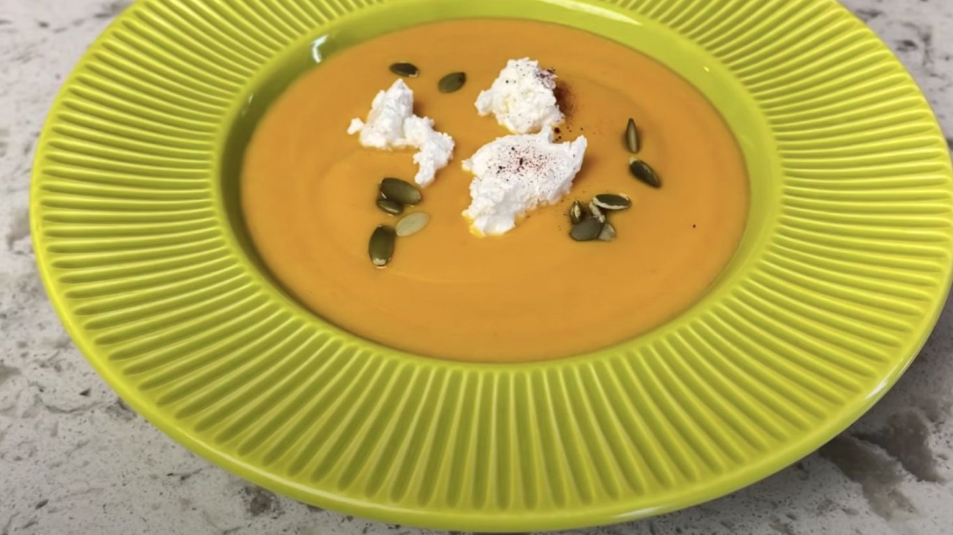 гарбузовий суп з паприкою