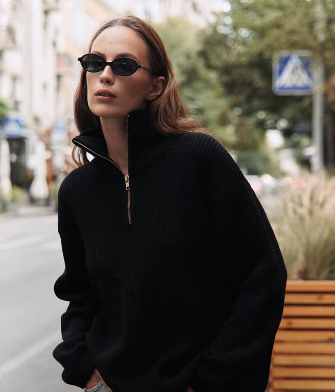 Светр з блискавкою новий модний хіт сезону