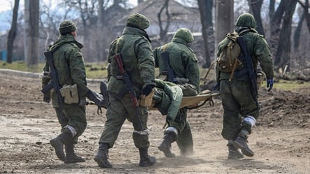 Россияне выгоняют гражданских пациентов из больниц ради своих "трехсотых", — Генштаб - 285x160