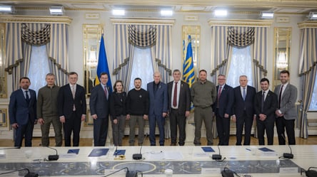 Зеленский встретился с делегацией Конгресса США в Киеве — о чем говорили - 290x166