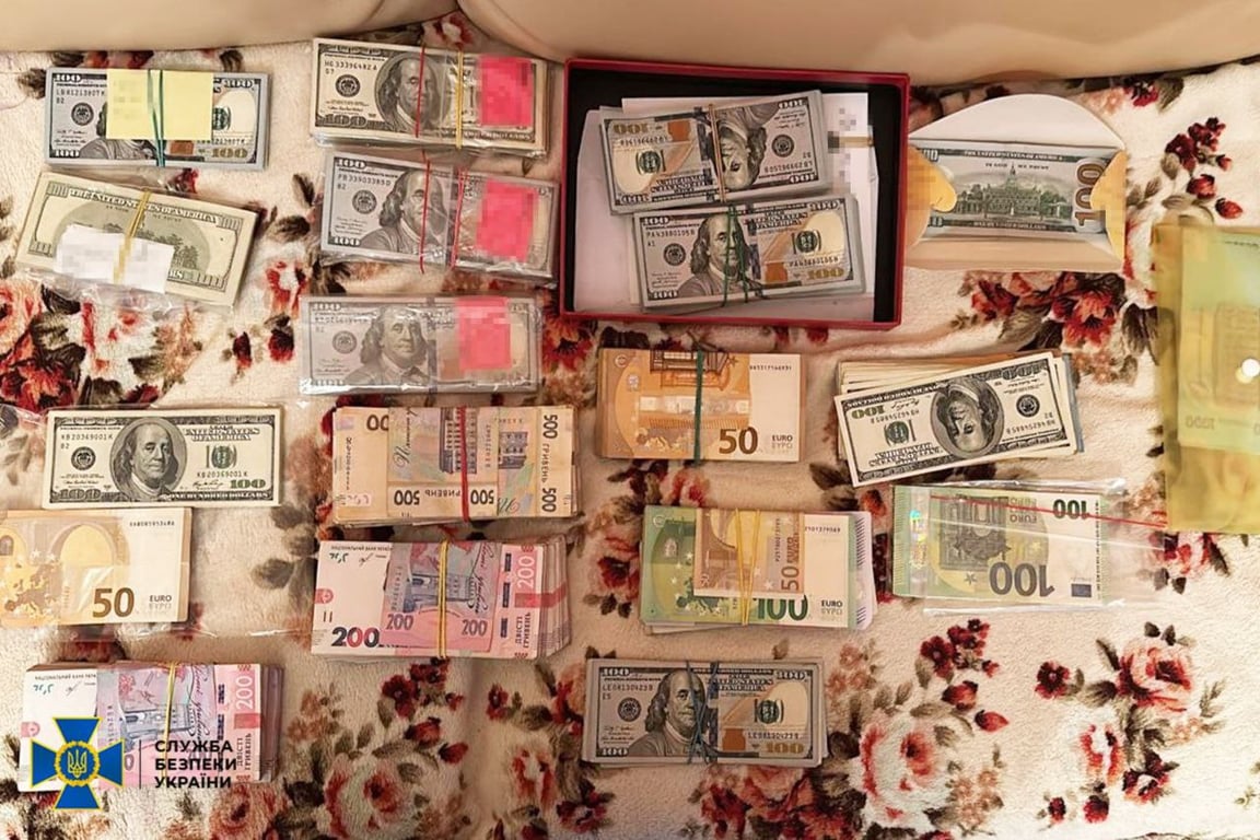 Взятка на таможне