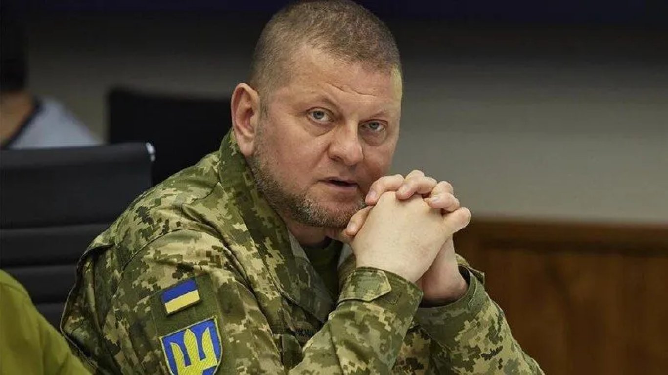Главнокомандующий ВСУ защитил кандидатскую работу в Одесской юракадемии