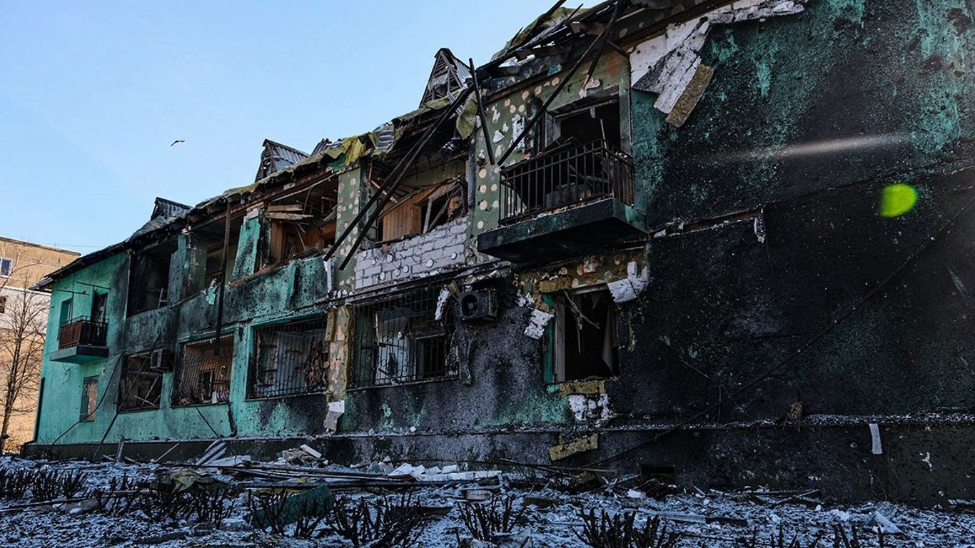 Росіяни обстріляли Донеччину — в поліції показали наслідки атаки