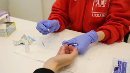 Одесситов приглашают на бесплатное тестирование на ВИЧ: когда и где сделать тест - 285x160