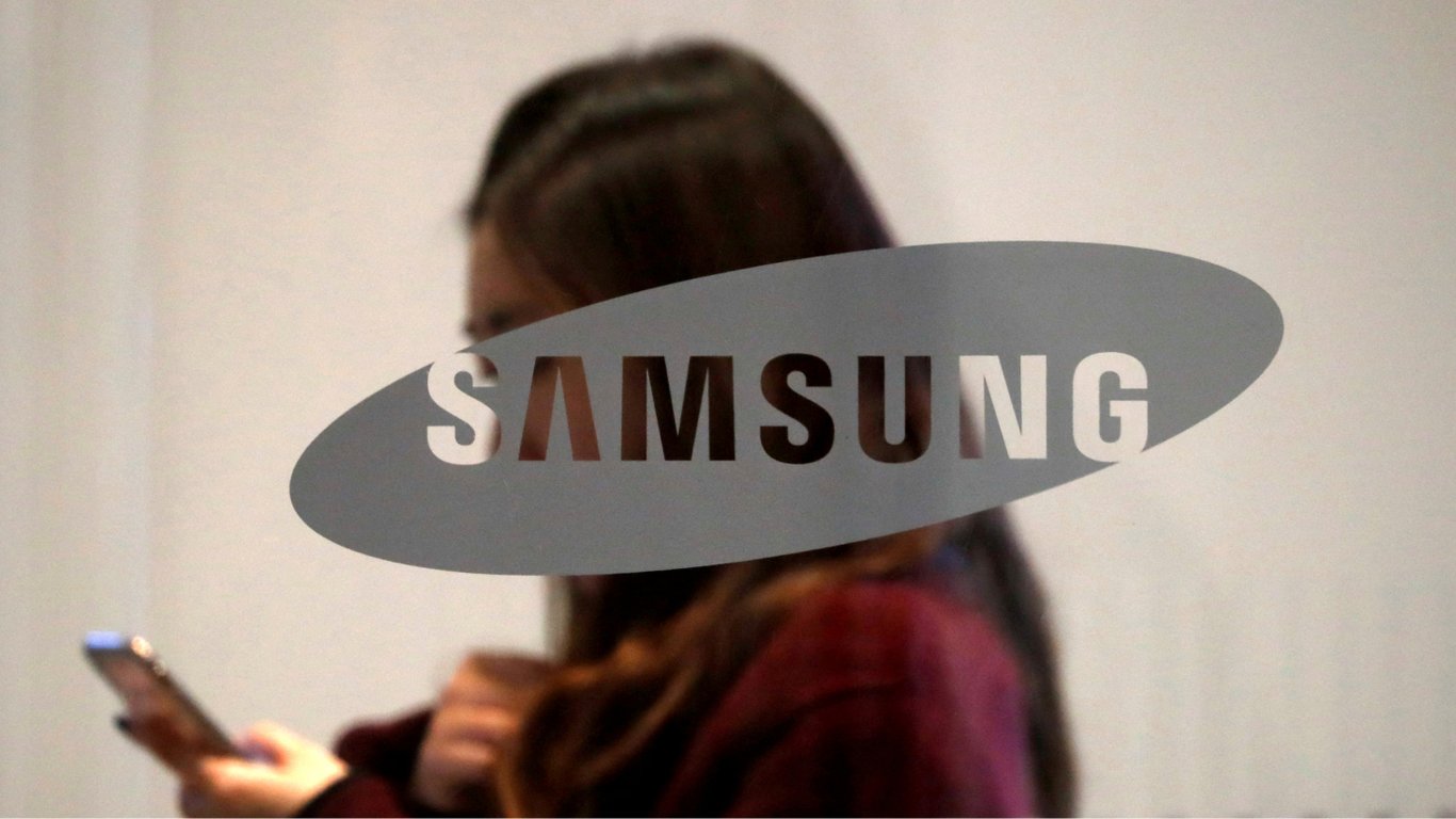 Samsung заборонив співробітникам використовувати ChatGPT після витоку даних