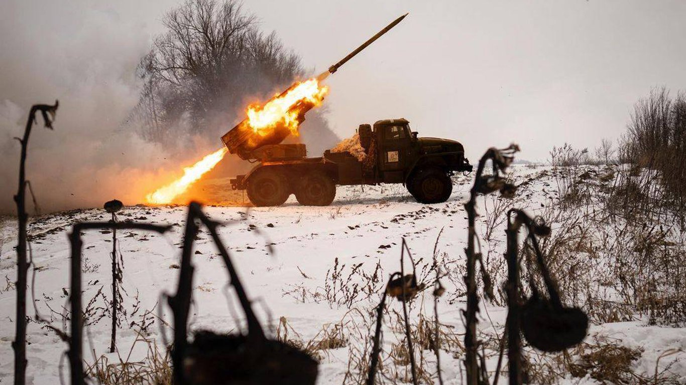 Збитий літак та знищені склади ворога: Генштаб відзвітував про чергові успіхи ЗСУ