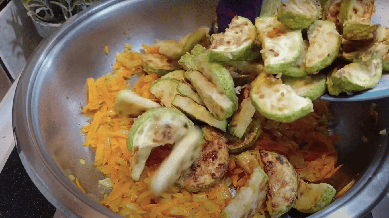 рецепт смачних кабачків в соусі