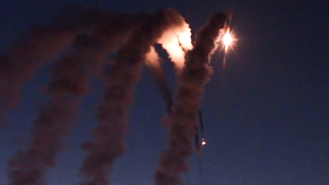 Масштабна повітряна тривога зараз, 6 квітня — крилаті ракети на Україну