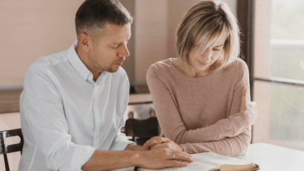 Деньги в браке — должен ли муж обеспечивать жену - 285x160