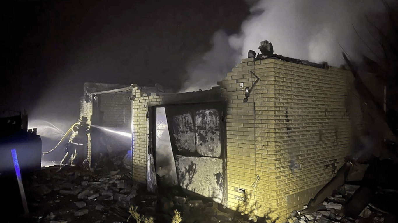 Ночные удары по Харьковской области — в МВД рассказали о последствиях