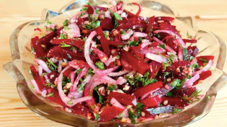 Грузинский свекольный салат — ароматный и пикантный рецепт - 285x160