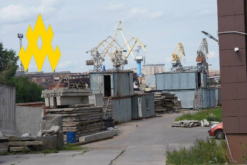 Завод виготовлення суден у Санкт-Петербурзі