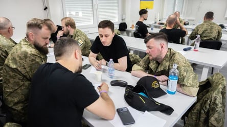 Де шукати надійні вакансії в ЗСУ: огляд рекрутингових платформ - 290x166