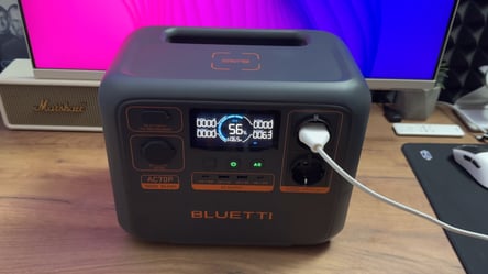 Зарядная станция возле кровати — почему это опасная привычка - 285x160