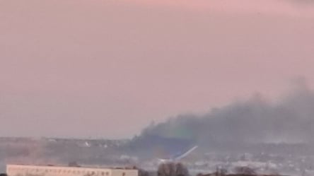 На кримському аеродромі сталася масштабна пожежа — що відомо - 285x160