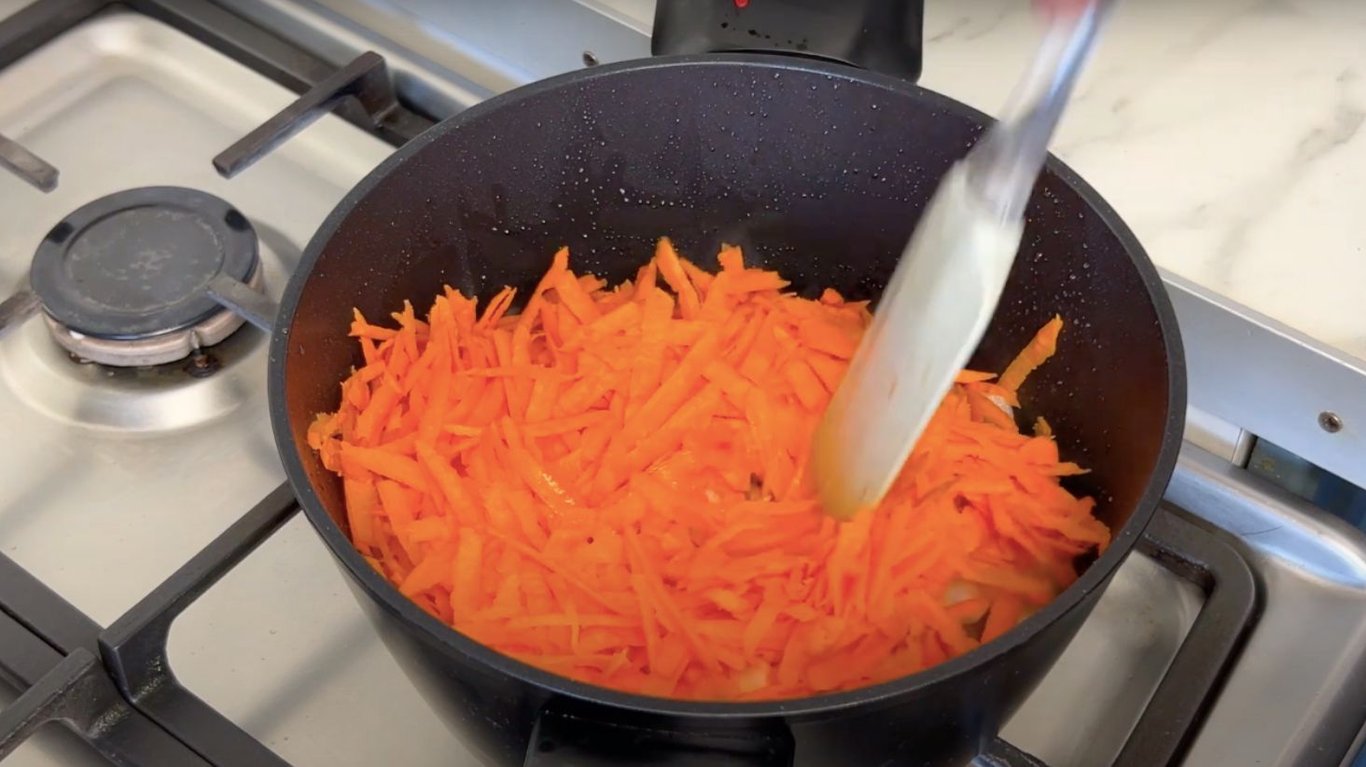 приготовление тушеная капуста с мясом