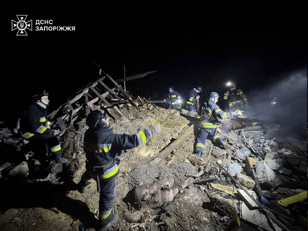 Кількість загиблих внаслідок удару по Запоріжжю збільшилась - фото 3