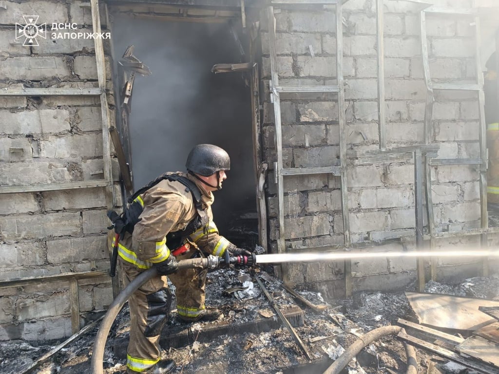 Наслідки російського обстрілу Запоріжжя 18 серпня