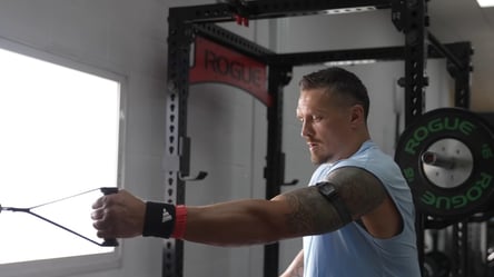 Усик стал фигурантом специального расследования - 285x160