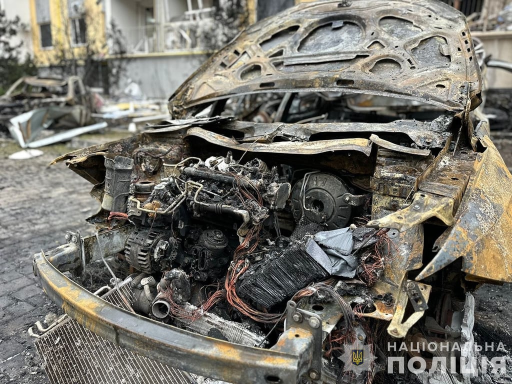 Рятувальники показали масштаби пожежі через атаку на Одесу - фото 5