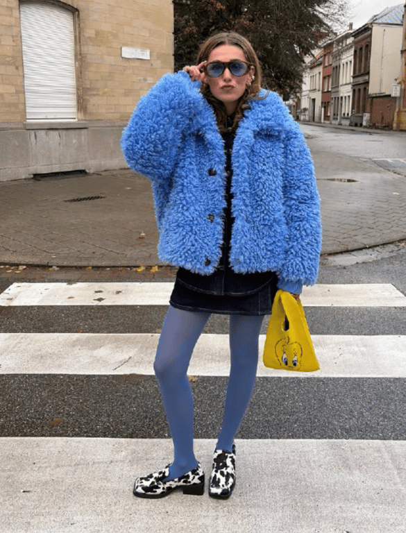 Яскраві кольори серед верхньої одягу теж в тренді