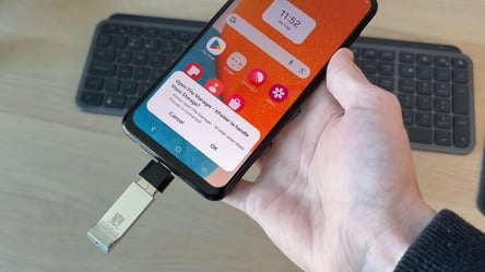 Підключення USB-флешки до смартфона — що потрібно знати - 285x160